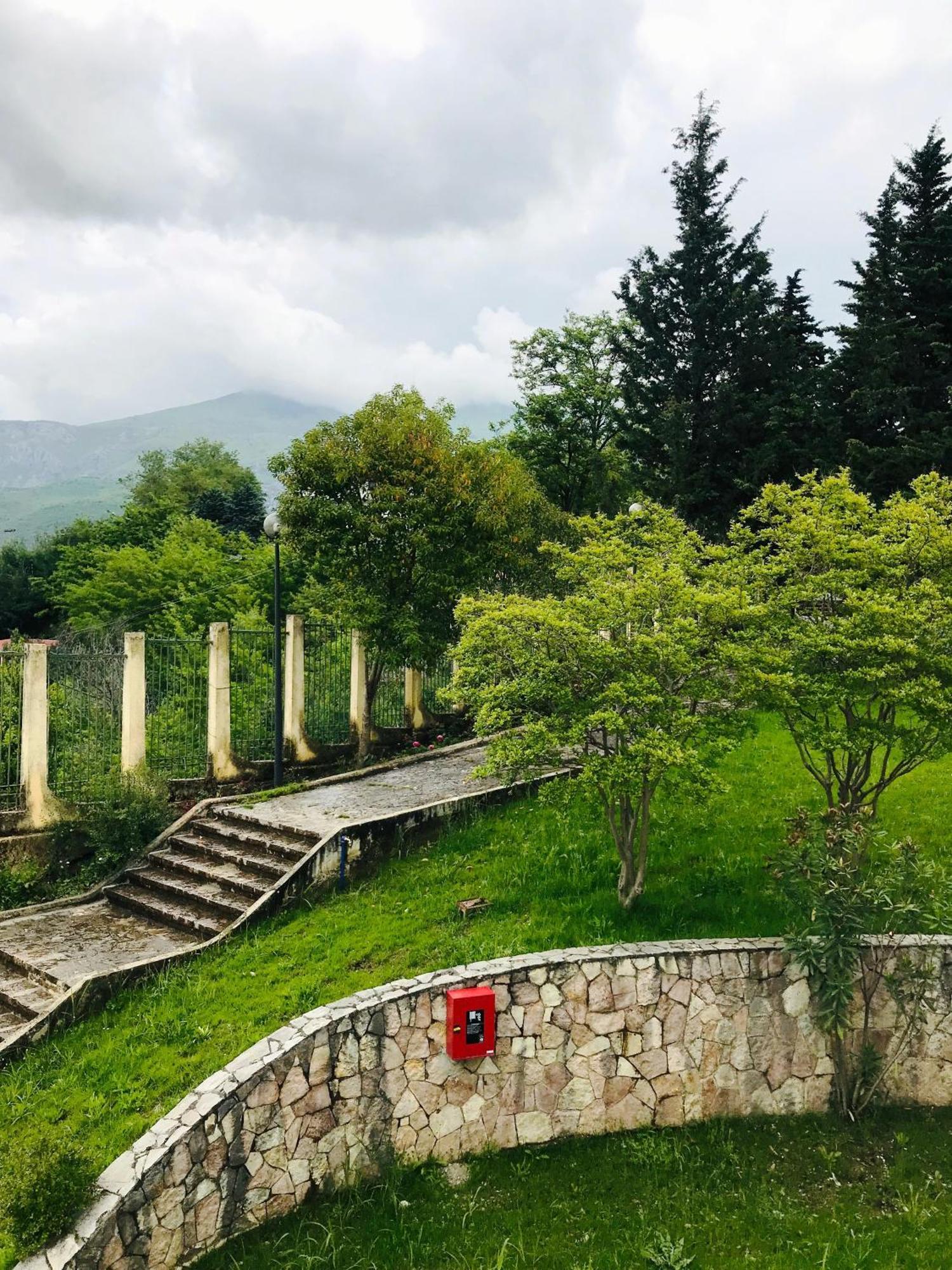 Chateau Linza Resort تيرانا المظهر الخارجي الصورة