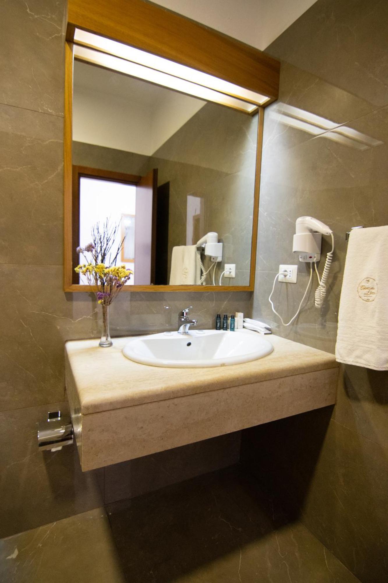 Chateau Linza Resort تيرانا المظهر الخارجي الصورة