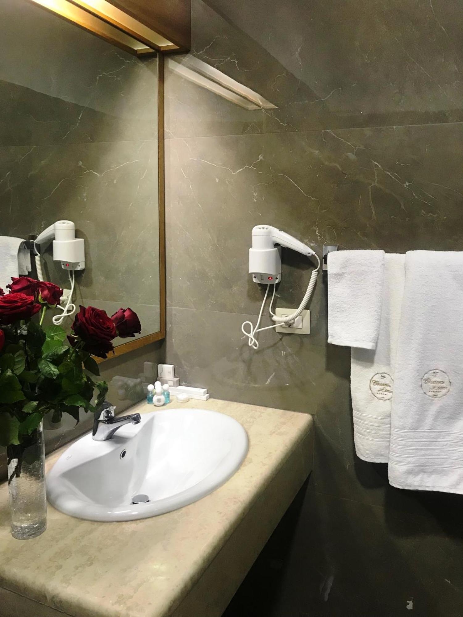 Chateau Linza Resort تيرانا المظهر الخارجي الصورة