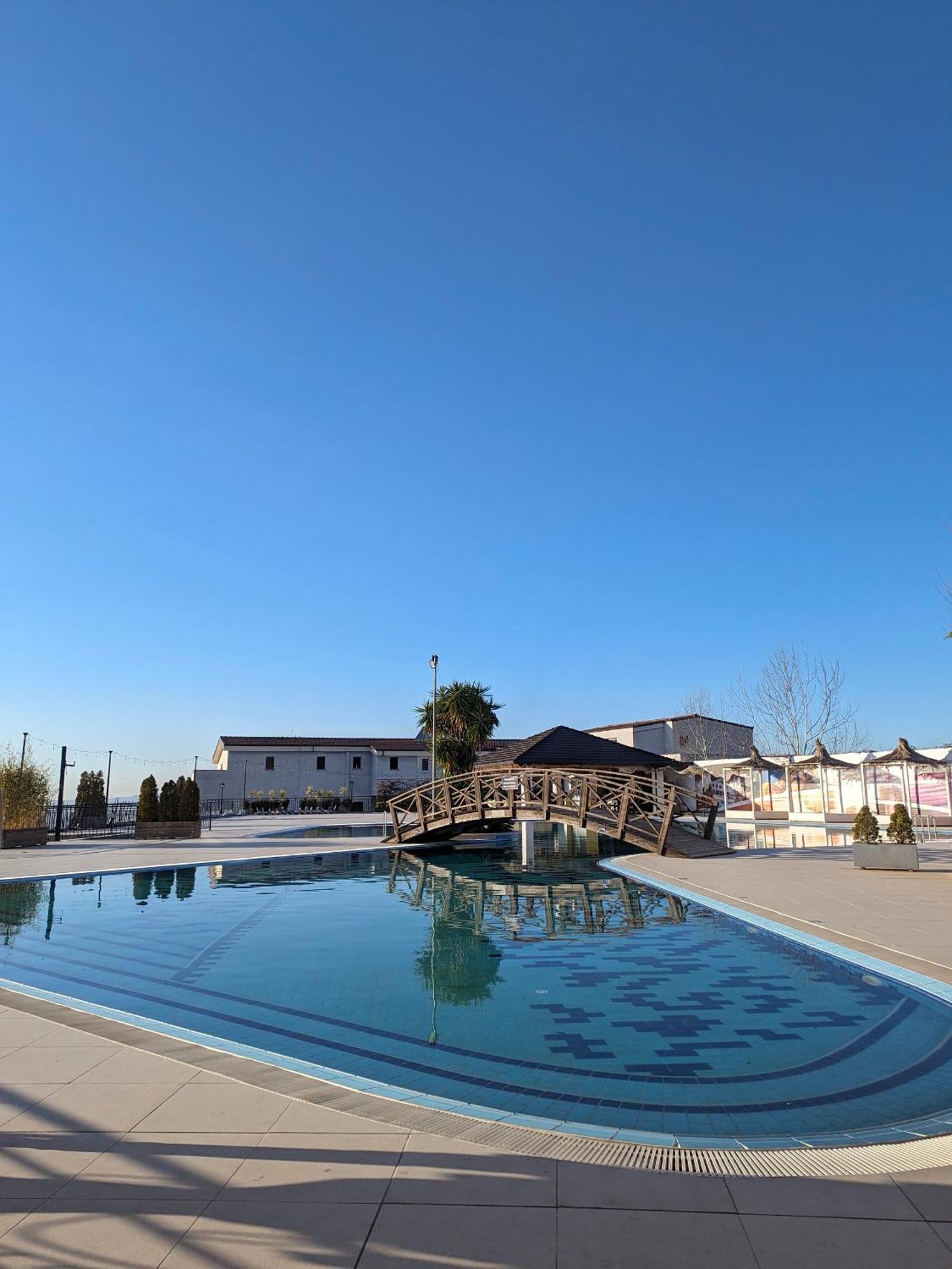 Chateau Linza Resort تيرانا المظهر الخارجي الصورة